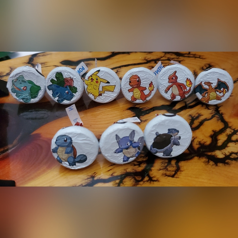 Pokemon Hersheys Kisses - Charizard, Blastoise Evolution‎ Pikachu lot